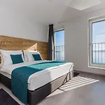 Stacija Hotel 3*