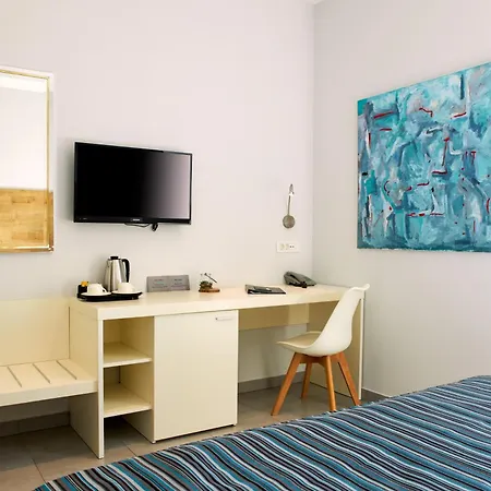 Hotel Stacija 3*