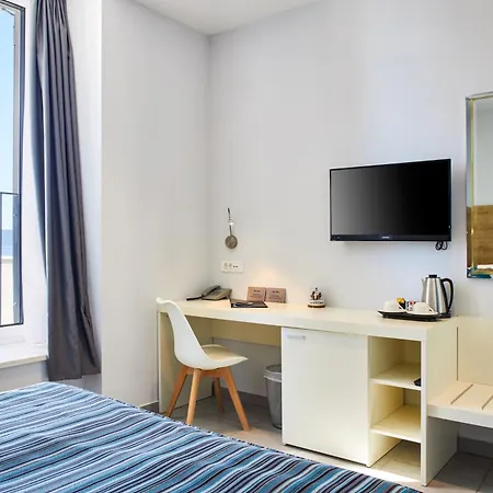 Hotel Stacija 3*