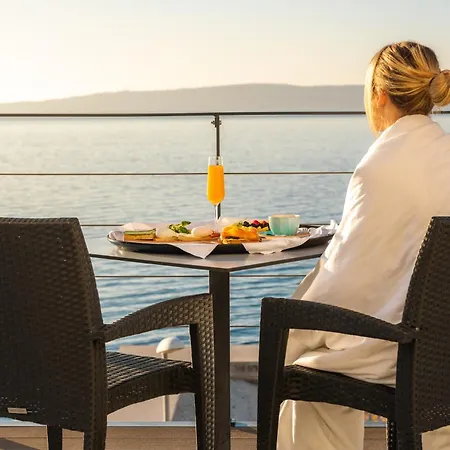Stacija Hotel Kastela