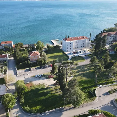 Hotel Stacija Kastela