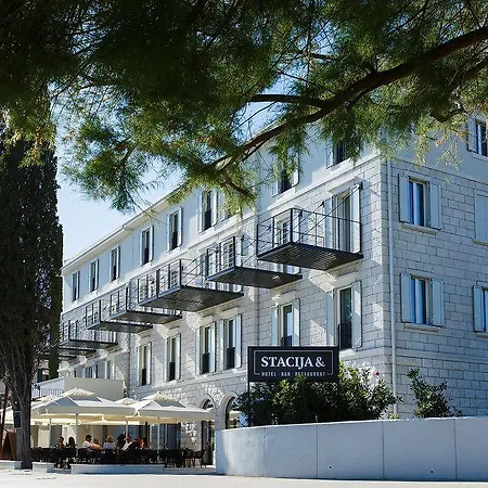 Stacija Hotel