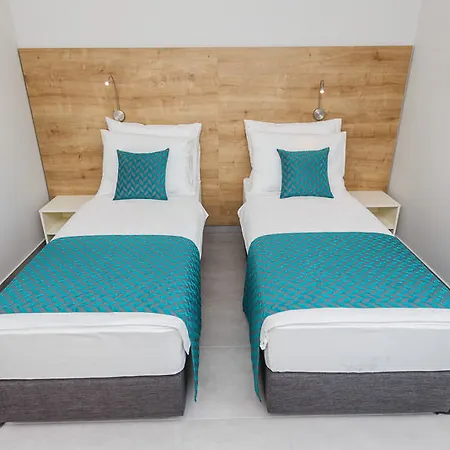 Stacija 3* Kastela
