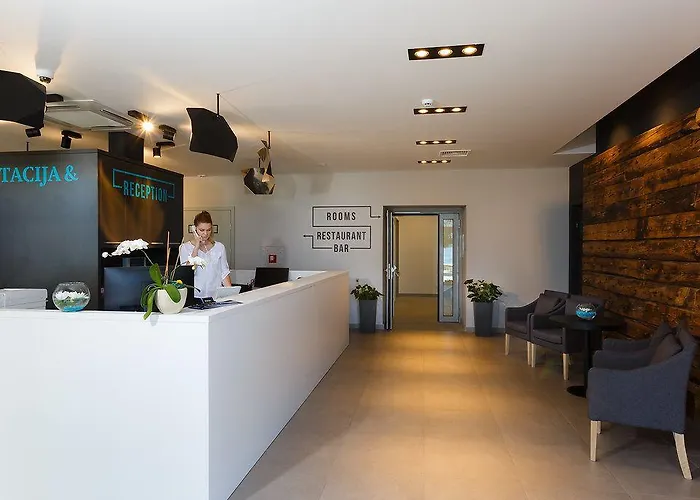 Hotel Stacija 3*